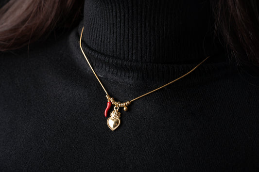 COLLANA 'Cuore sacro e peperoncino' Oro